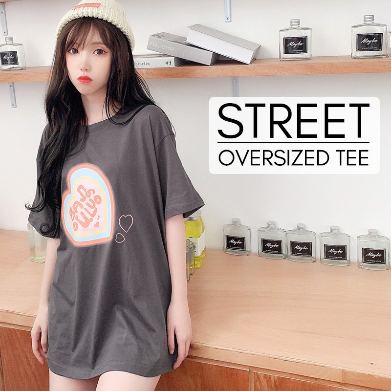 Hadley Oversized Women Graphic Tee - Image 10